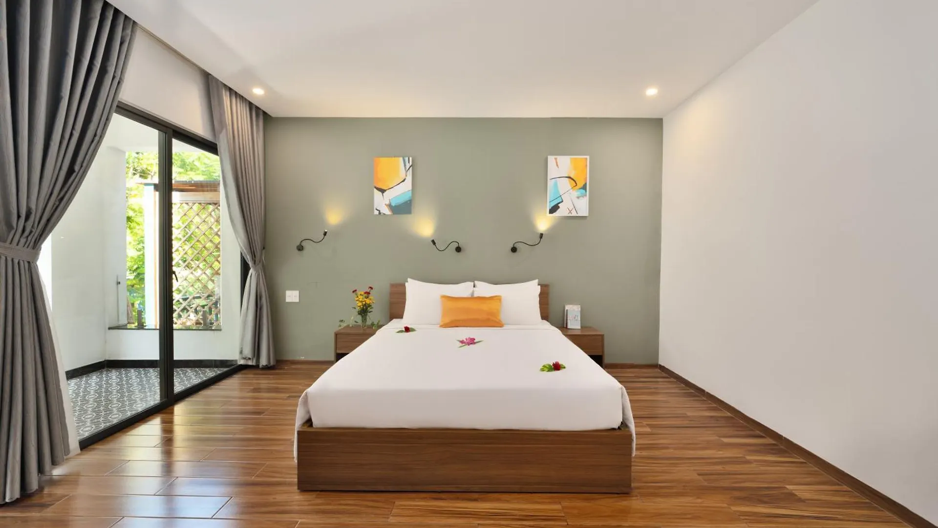 Hoi An Thang 1 Villa Hội An