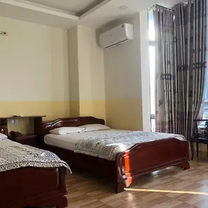 ** Hotel Khach San Khanh Nhung Vietnam